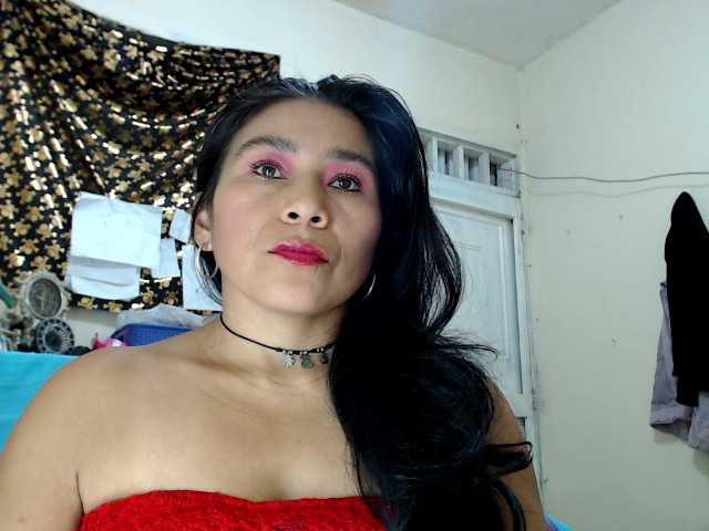 Capturas de tela de transmissão MARIANASEXY83