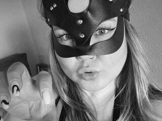 Chat de vídeo erótico MariKyri