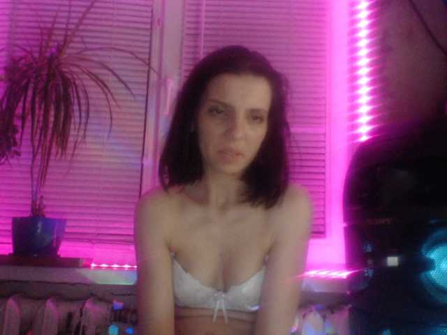 Capturas de tela de transmissão MarinaQwert