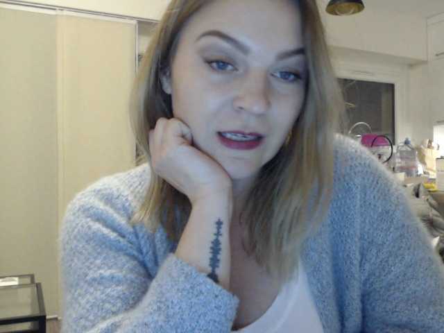 Capturas de tela de transmissão Marlen3