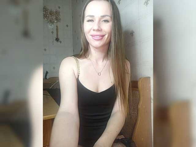 Capturas de tela de transmissão LoveLoveKira