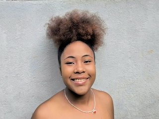 Chat de vídeo erótico Mathildahh