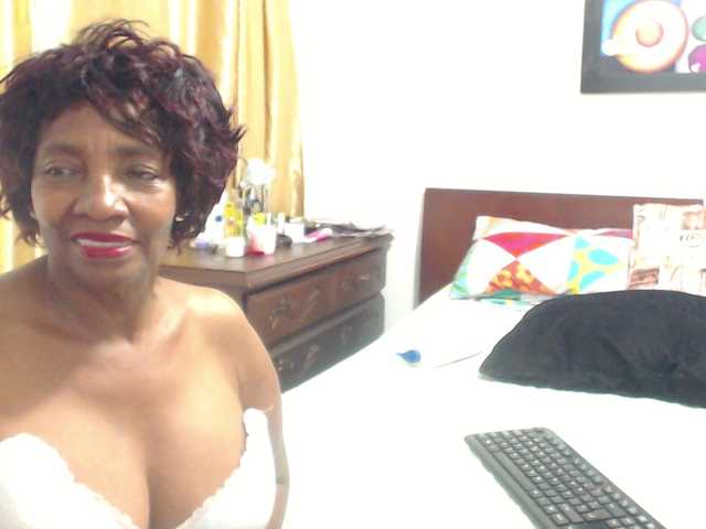 Capturas de tela de transmissão matureflirt69