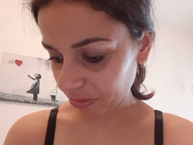 Capturas de tela de transmissão Maya890