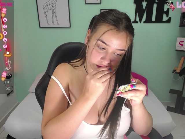 Capturas de tela de transmissão Mayajohnson1