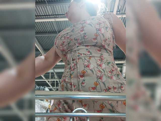 Capturas de tela de transmissão MayaMonroe