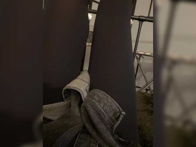 Capturas de tela de transmissão _PokerFace_