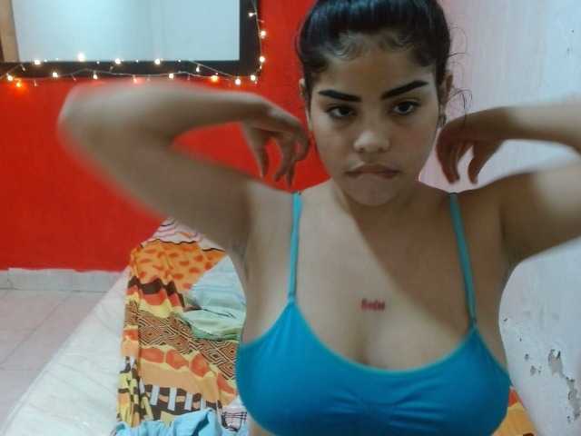 Capturas de tela de transmissão MayraMeneses