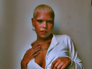 Chat de vídeo erótico Maze-silver-star