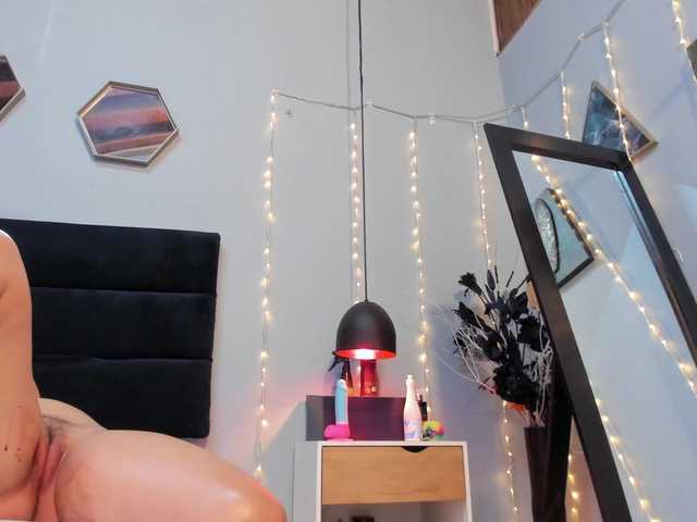 Capturas de tela de transmissão Megan-zc