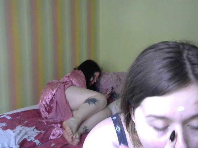 Capturas de tela de transmissão MeganSaunder