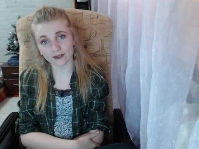 Capturas de tela de transmissão DanaLuckyGirl