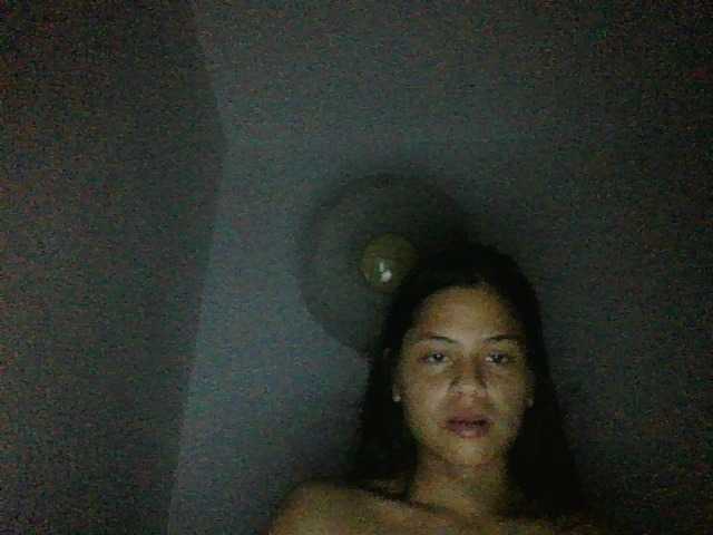 Capturas de tela de transmissão MelanieFerell