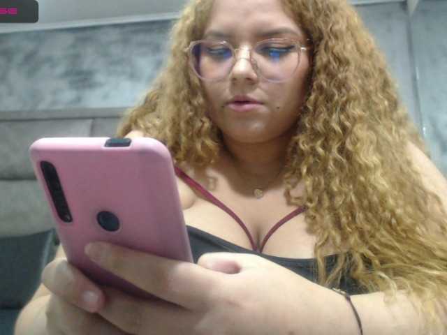 Capturas de tela de transmissão melanybusty