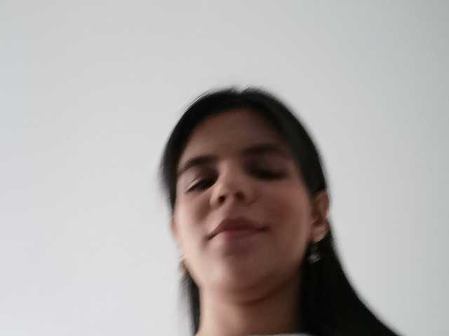 Capturas de tela de transmissão MELANYSUMMER