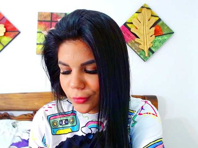 Capturas de tela de transmissão MELANYSUMMER