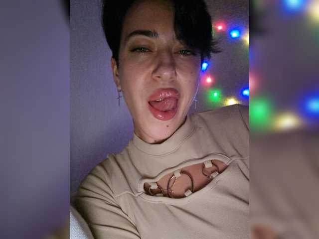 Capturas de tela de transmissão MelisDark