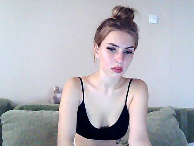 Capturas de tela de transmissão MelissaMia