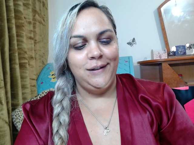 Fotos mellydevine Your tips make me cum ,look in tip menu and control my toy or destroy me 11, 31, 112 333 / be my king, be the best Mwahhh #smoke #curvy #belly #bbw #daddysgirl
