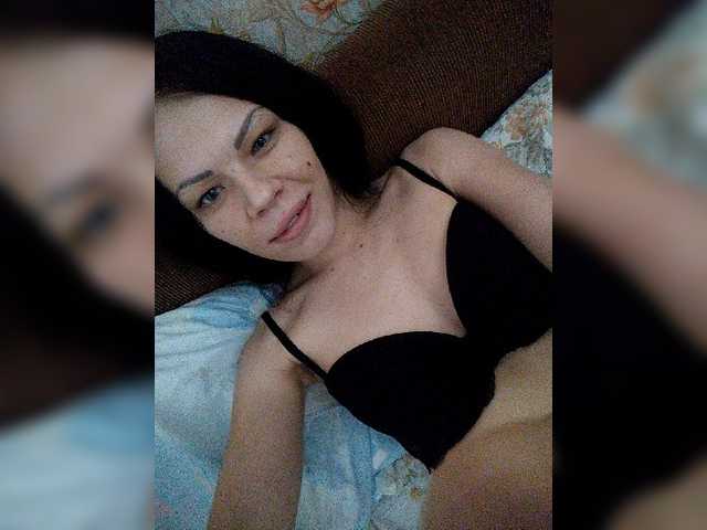 Capturas de tela de transmissão Merika7