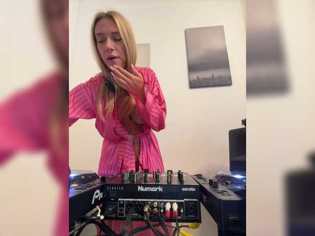 Capturas de tela de transmissão MerryBaby