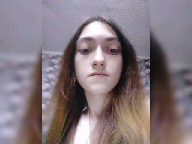 Capturas de tela de transmissão Yulia409