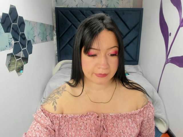 Capturas de tela de transmissão Mia-Cute-