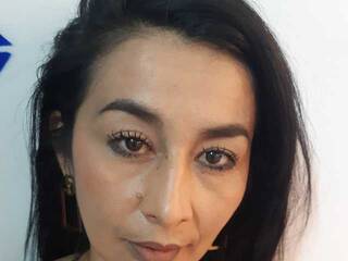 Chat de vídeo erótico mia-tits