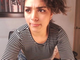 Capturas de tela de transmissão MiaaDavis