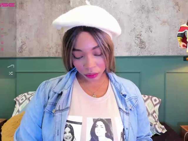 Capturas de tela de transmissão MiaBigBoobs