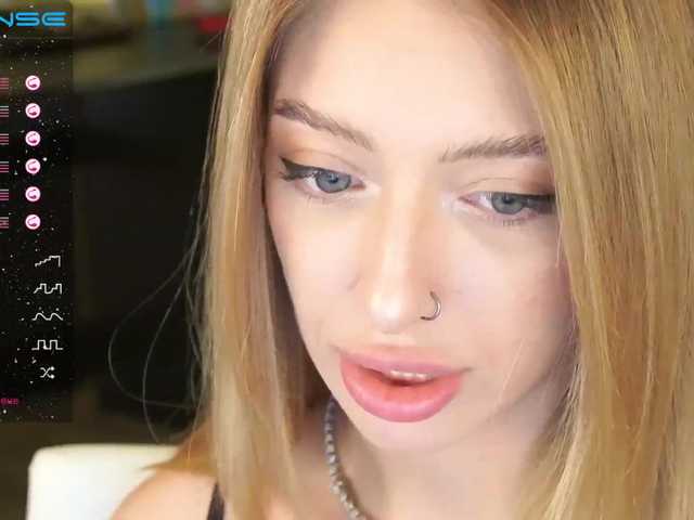 Capturas de tela de transmissão MiaMeows