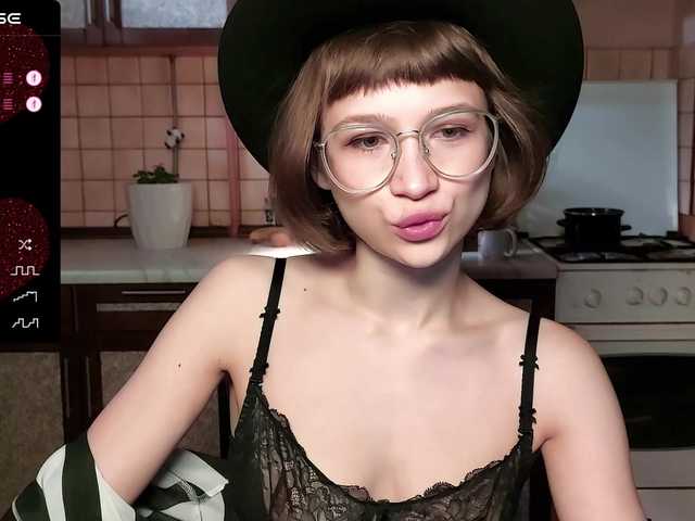 Capturas de tela de transmissão MiKiKuu