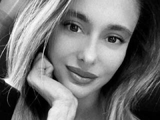 Chat de vídeo erótico Mikkajul