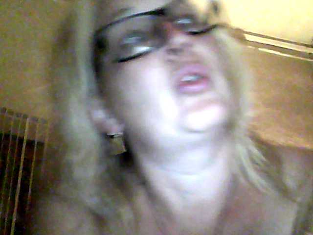 Capturas de tela de transmissão milasexy18