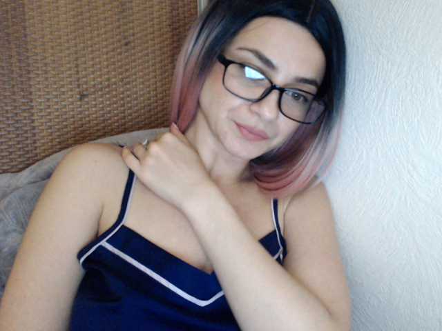 Capturas de tela de transmissão _milayaMilla_