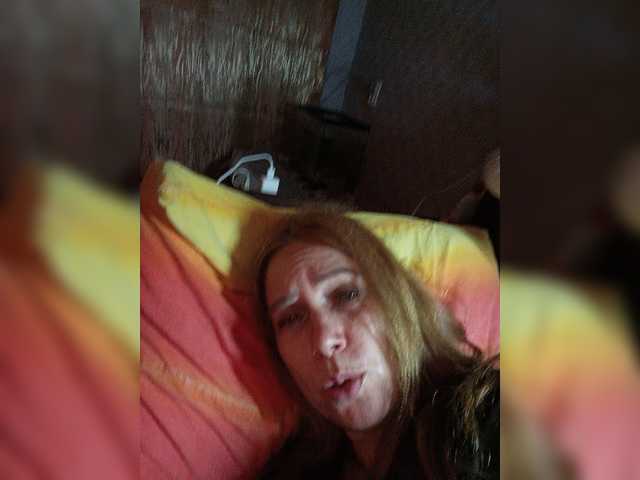 Capturas de tela de transmissão MILA_MILFAS