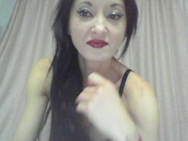 Capturas de tela de transmissão MilfSindy