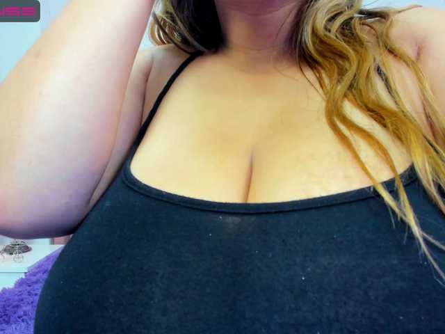 Fotos MillyHerder Hello guys welcome to my room #slave #mistress #bigboobs #spitboobs #anal #playpussy #18 #chubby #fuckmachine