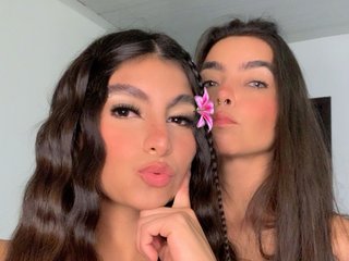 Chat de vídeo erótico millyxnicoll1