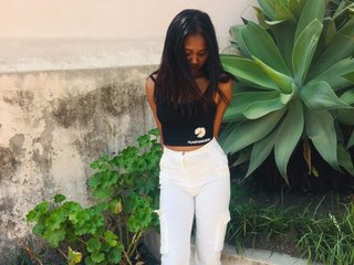 Chat de vídeo erótico Miria-111