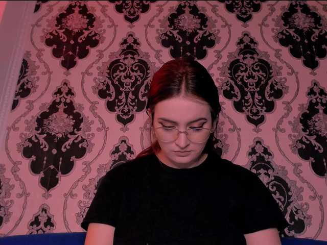 Capturas de tela de transmissão MinaAngel