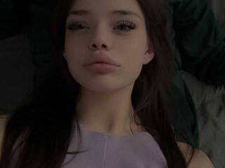 Chat de vídeo erótico mini-barbie