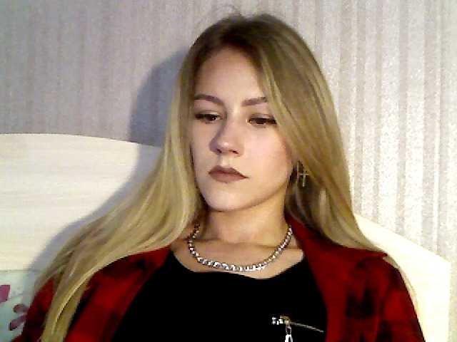 Fotos Miss-BB Hey guys!:) Goal- #Dance #hot #pvt #c2c #fetish #feet #roleplay Tip to add at friendlist and for requests!