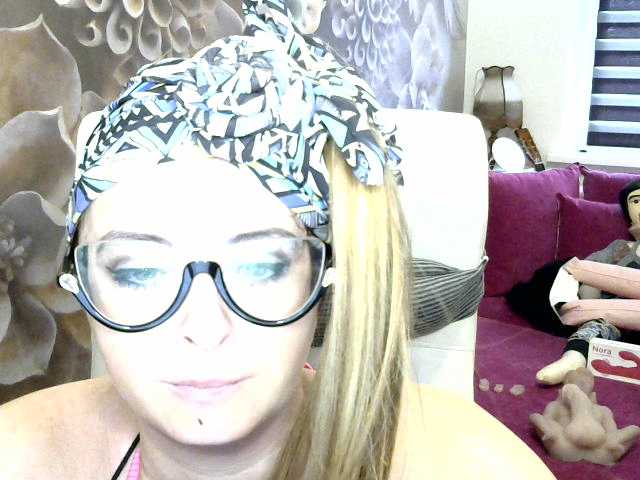 Capturas de tela de transmissão missboginya