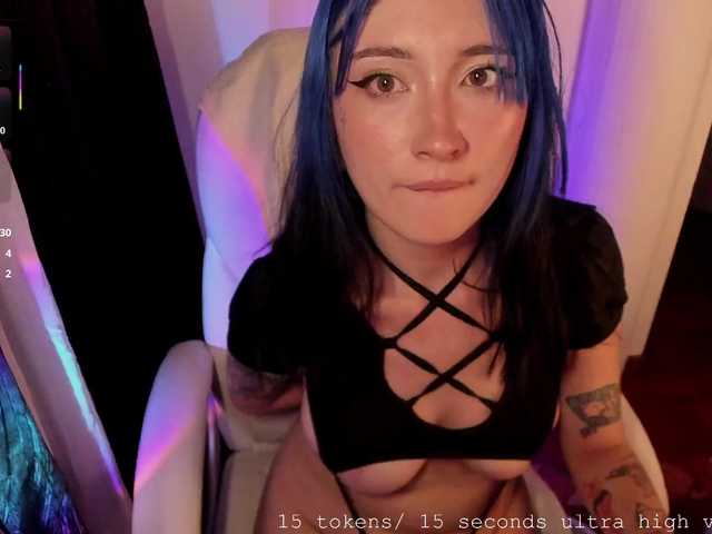Capturas de tela de transmissão Lain_exe
