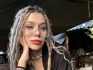 Chat de vídeo erótico MissKiraRodshtein