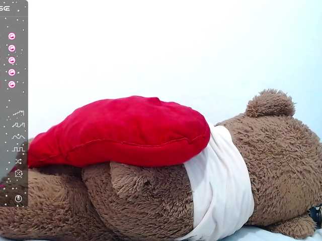 Capturas de tela de transmissão MissStephania