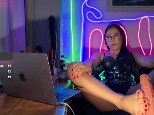 Capturas de tela de transmissão mistresslaviniafeet