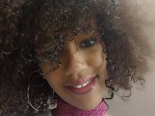 Chat de vídeo erótico MoanaFrenchy