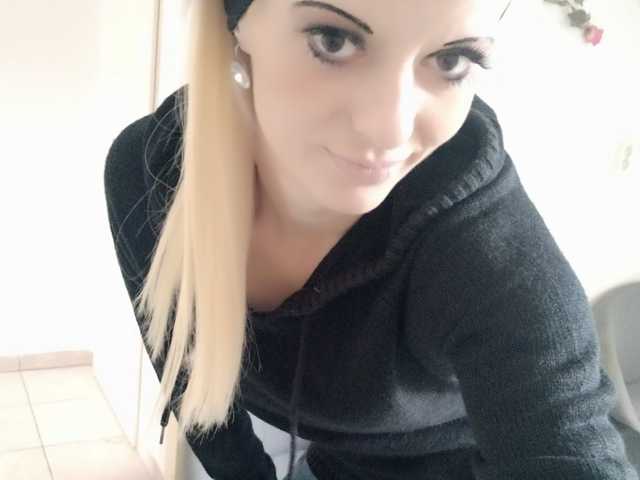 Foto do perfil MoaningKitty23
